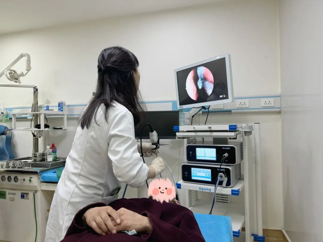 急!男子打籃球撞歪鼻子導(dǎo)致鼻部畸形,